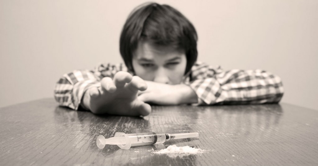 parenting-tips-for-teens-struggling-with-drug-abuse