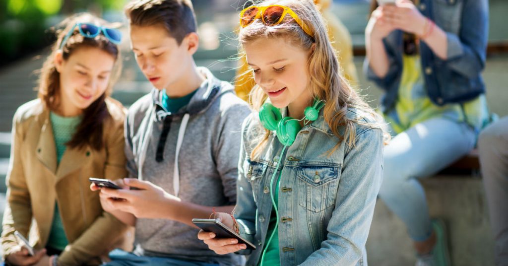 Setting A Positive Example Of Phone Use For Your Teen